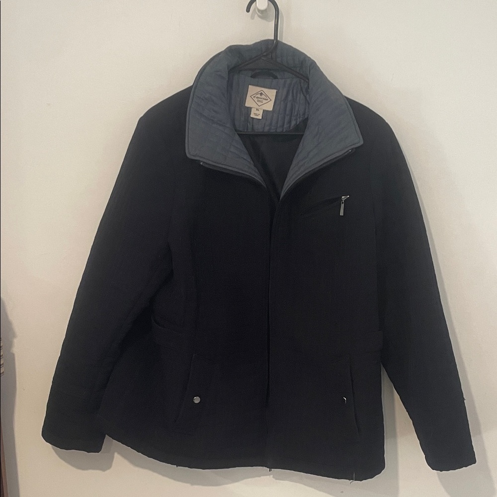 St. John's Bay Black Quilted Jacket with Gray Collar Sz XL